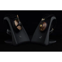 Meze/ Headphone Couch -Trendy Electronic Audio Supplies Store 2620Headphone20couch20 20with20Empyrean20and209920Classics 1050x1050 1