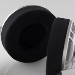 Final Audio D8000 Pro Edition Planar Magnetic Headphones 25 Final Audio D8000 Pro Edition Planar Magnetic Headphones -Trendy Electronic Audio Supplies Store 7J1A2695 3 1050x1050 1