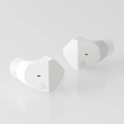 Final Audio ZE3000 True Wireless Earbuds -Trendy Electronic Audio Supplies Store 7J1A9045 1050x1050 1