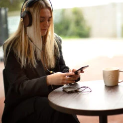 IFi Hip-dac 3 — Portable USB DAC And Headphone Amplifier -Trendy Electronic Audio Supplies Store A79Q0145 2 1050x1050 1