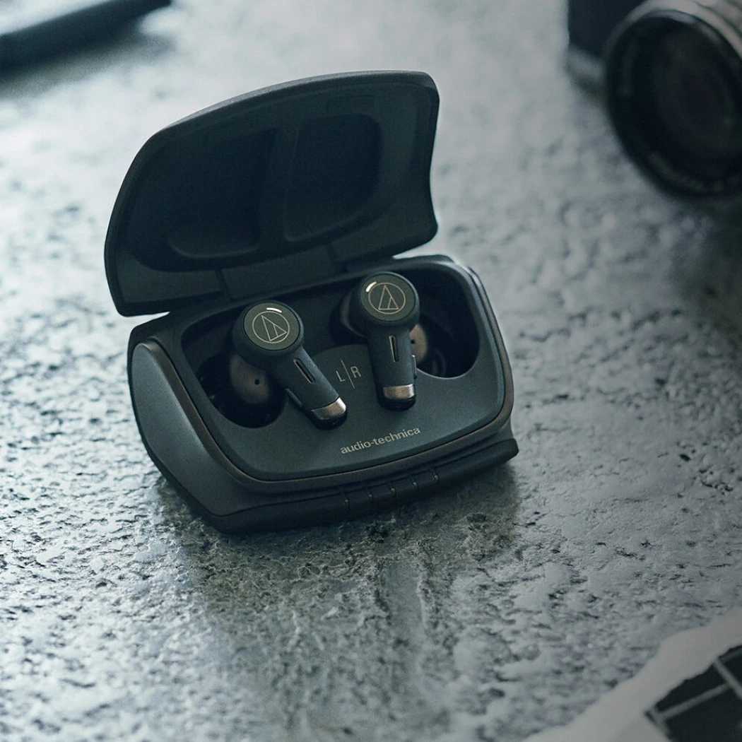 Audio-Technica ATH-TWX9 Truly Wireless Noise Cancelling Earbuds 10 Audio-Technica ATH-TWX9 Truly Wireless Noise Cancelling Earbuds - Image 8