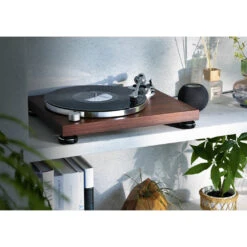 Audio-Technica AT-LPW50BT Belt Drive Turntable With Phono Stage And Bluetooth -Trendy Electronic Audio Supplies Store AT LPW50BT desktop 01 2000x1000 1050x1050 1