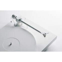 Pro-Ject Debut Pro White Edition Turntable -Trendy Electronic Audio Supplies Store Debut PRO White Edition 5 1050x1050 1