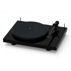 Pro-Ject Debut III Turntable