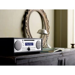 Tivoli Music System BT With CD Player -Trendy Electronic Audio Supplies Store Dressoire Baroque MSYBTBLK 1050x1050 1