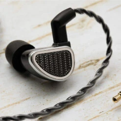 64 Audio Duo In-Ear Monitors -Trendy Electronic Audio Supplies Store Duo 5 WEB 1050x1050 1