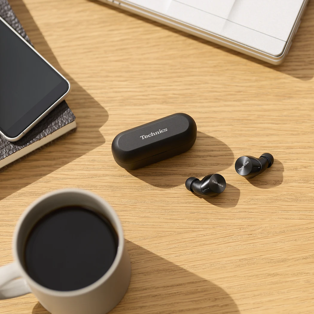 Technics EAH-AZ60M2 True Wireless Noise Cancelling Earbuds 14 Technics EAH-AZ60M2 True Wireless Noise Cancelling Earbuds - Image 12