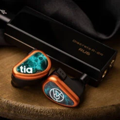 64 Audio Fourté In-Ear Monitors -Trendy Electronic Audio Supplies Store Fourte RU6 1050x1050 1