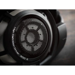 Sennheiser HD 800S Open-Back Headphones -Trendy Electronic Audio Supplies Store HD 800 S Product mood shot Detail earcup.tif 1050x1050 1
