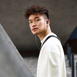 Sennheiser IE 200 In-Ear Headphones -Trendy Electronic Audio Supplies Store IE200 LS5 1050x1050 1