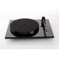 Rega Planar 1 Turntable With Carbon Cartridge