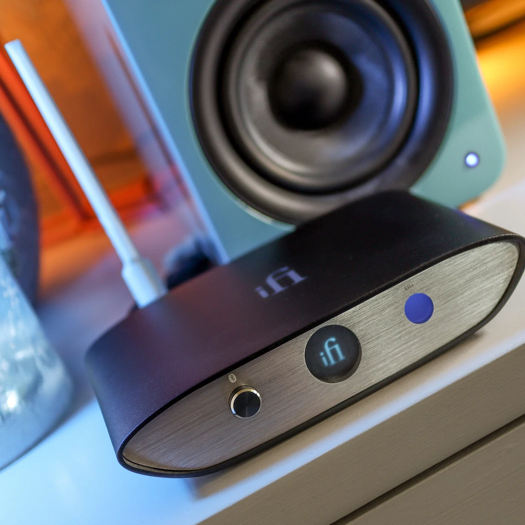IFi ZEN Blue V2 — Bluetooth Receiver / DAC 9 IFi ZEN Blue V2 — Bluetooth Receiver / DAC - Image 7