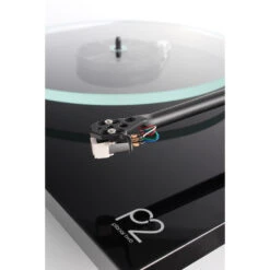 Rega Planar 2 Turntable With Carbon Cartridge -Trendy Electronic Audio Supplies Store IMG 9640 1050x1050 1
