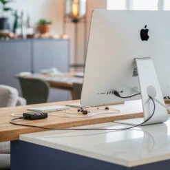 Chord Mojo 2 Portable DAC / Headphone Amplifier -Trendy Electronic Audio Supplies Store KE80269 1050x1050 1