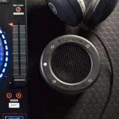 Minirig 3 Portable Bluetooth Speaker -Trendy Electronic Audio Supplies Store MINIRIG20 20DJ20Set20Up20 20Birds20Eye 1050x1050 1