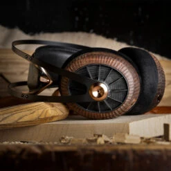 Meze 109 PRO Primal Limited Edition Headphones -Trendy Electronic Audio Supplies Store Media20Kit Primal204 1050x1050 1