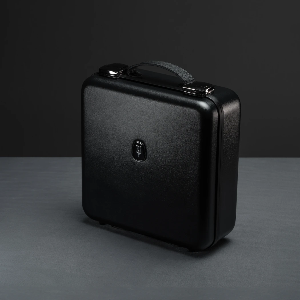 Meze Empyrean II Isodynamic Planar Magnetic Headphones 9 Meze Empyrean II Isodynamic Planar Magnetic Headphones - Image 7