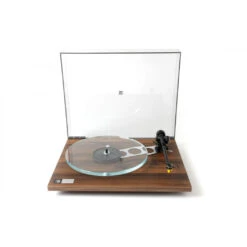 Rega Planar 3 Turntable With Exact Cartridge/ 50th Anniversary Edition + BONUS Reference Belt
