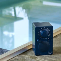 Tivoli PAL BT AM/FM Portable Radio With Bluetooth -Trendy Electronic Audio Supplies Store Poolside PALBTBLUE 1050x1050 1