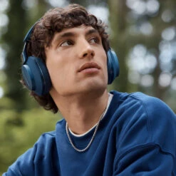 Bowers & Wilkins Px7 S2e Wireless Noise Cancelling Headphones -Trendy Electronic Audio Supplies Store Px720S2e20 20Ocean20Blue20Campaign201020 201x1 1050x1050 1