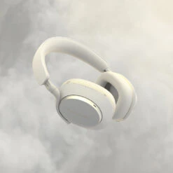 Bowers & Wilkins Px7 S2e Wireless Noise Cancelling Headphones -Trendy Electronic Audio Supplies Store Px720S2e20Cloud20Grey20Beauty20520 201x1 1050x1050 1