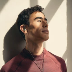 Sennheiser IE 600 In-Ear Headphones -Trendy Electronic Audio Supplies Store Sennheiser IE 600 Application Shot 4x5 P1130189 web 1050x1050 1