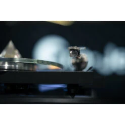 Pro-Ject The Dark Side Of The Moon Special Edition Turntable 21 Pro-Ject The Dark Side Of The Moon Special Edition Turntable -Trendy Electronic Audio Supplies Store The Dark Side of the Moon Presenation Concept Design 4 1050x1050 1