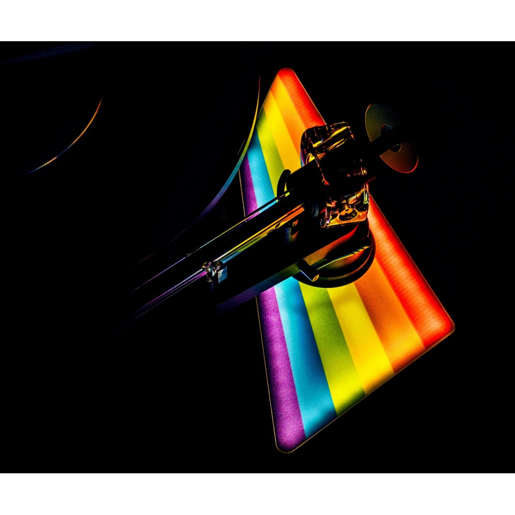 Pro-Ject The Dark Side Of The Moon Special Edition Turntable 13 Pro-Ject The Dark Side Of The Moon Special Edition Turntable - Image 11