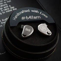 64 Audio U12t In-Ear Monitors -Trendy Electronic Audio Supplies Store U12T Case Pack 1050x1050 1