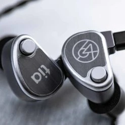 64 Audio U12t In-Ear Monitors -Trendy Electronic Audio Supplies Store U12t Parallax 2 1050x1050 1