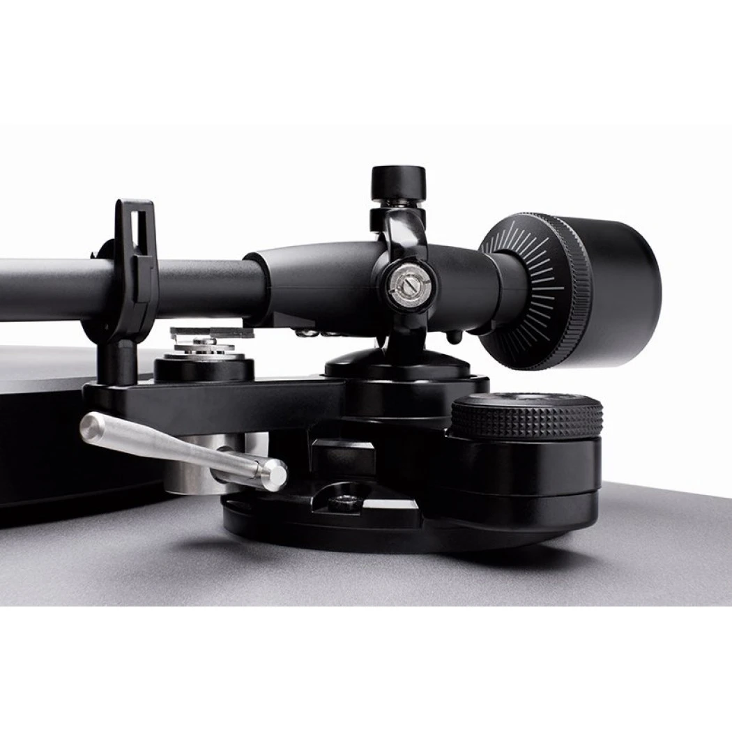 Cambridge Audio Alva TT V2 Direct Drive Turntable With Phono Stage And Bluetooth 6 Cambridge Audio Alva TT V2 Direct Drive Turntable With Phono Stage And Bluetooth - Image 4