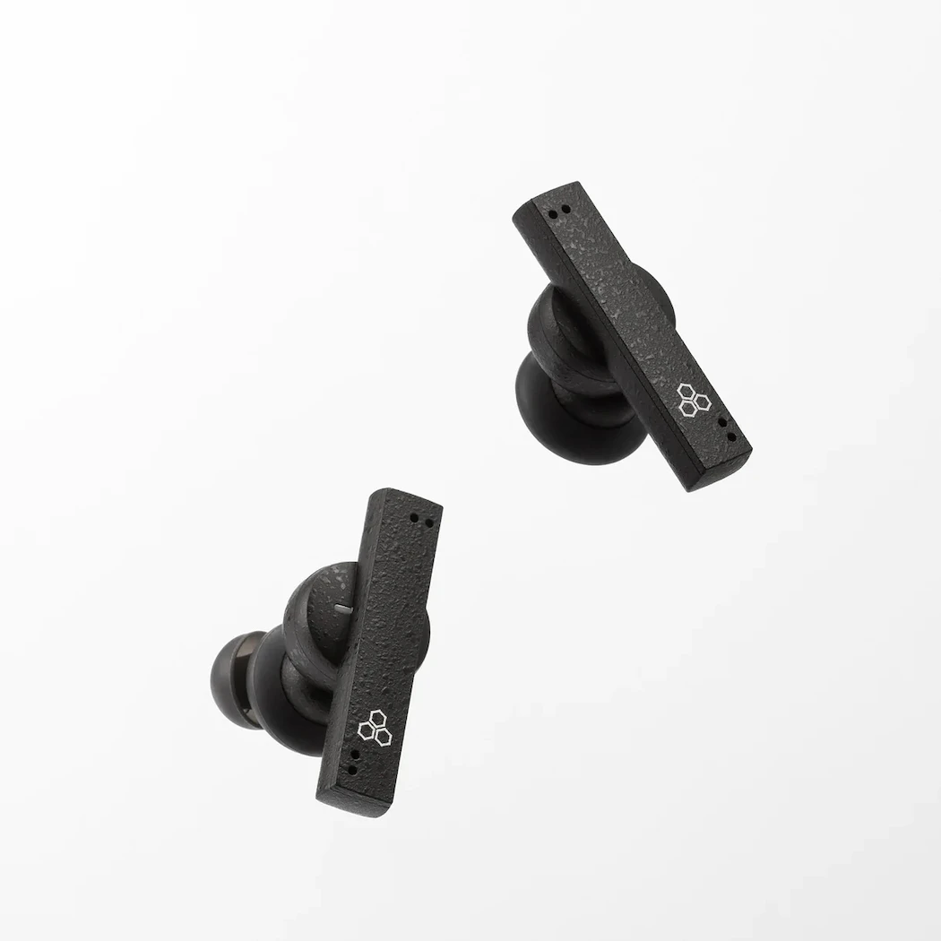 Final Audio ZE8000 True Wireless Noise Cancelling Earbuds 5 Final Audio ZE8000 True Wireless Noise Cancelling Earbuds - Image 3