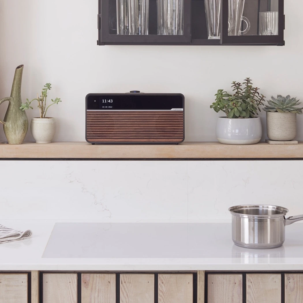 Ruark Audio R2 Smart Music System With FM / Internet Radio / Streaming 9 Ruark Audio R2 Smart Music System With FM / Internet Radio / Streaming - Image 7