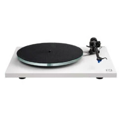 Rega Planar 3 Turntable With Elys Cartridge